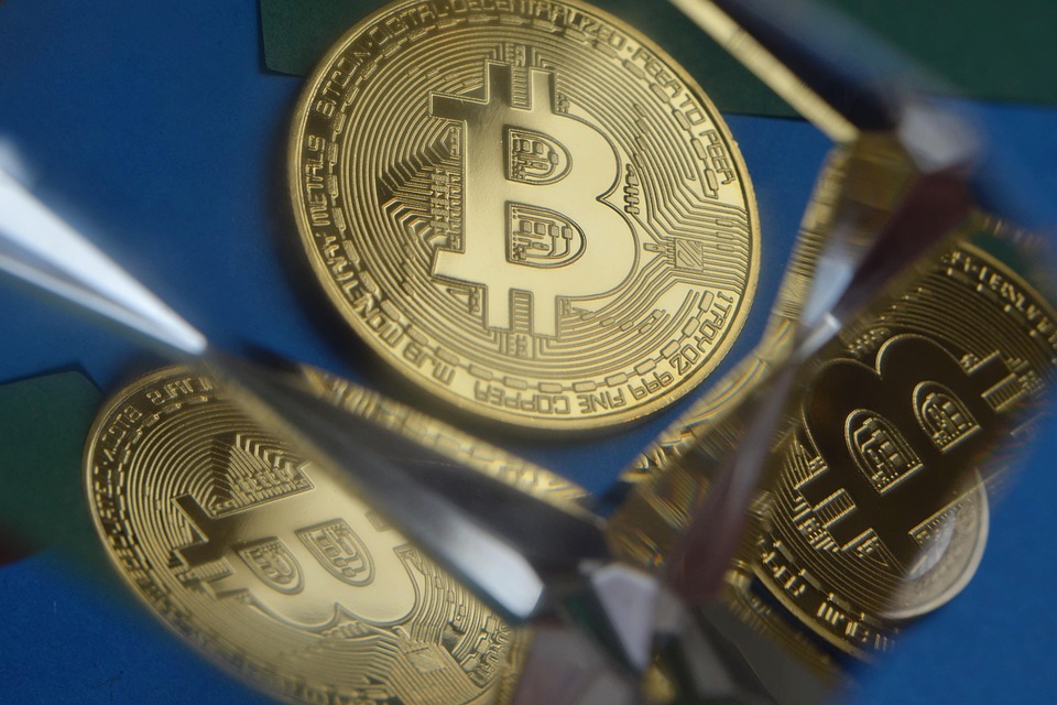 公链Solayer推出USDC结算的金融卡！刷卡有机会获得代币Layer